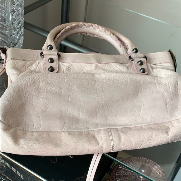 Balenciaga First - Picture 6 of 8